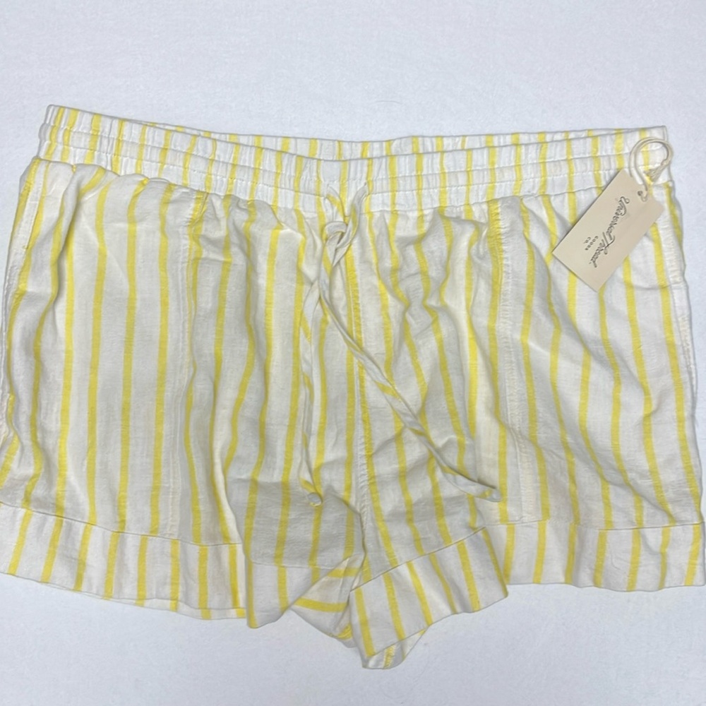 NWT Universal Thread Linen Shorts